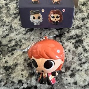 Hallmark Mystery Ornament - Harry Potter - Ron Weasley